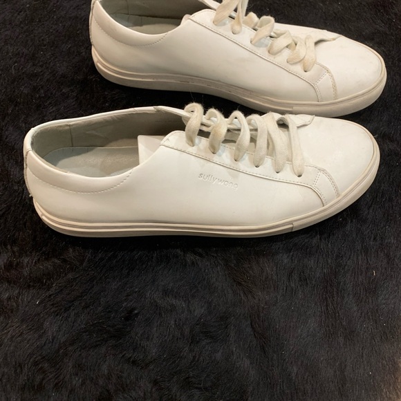Sully Wong Low Classic Sneakers (White) Sz 10 - Picture 3 of 3